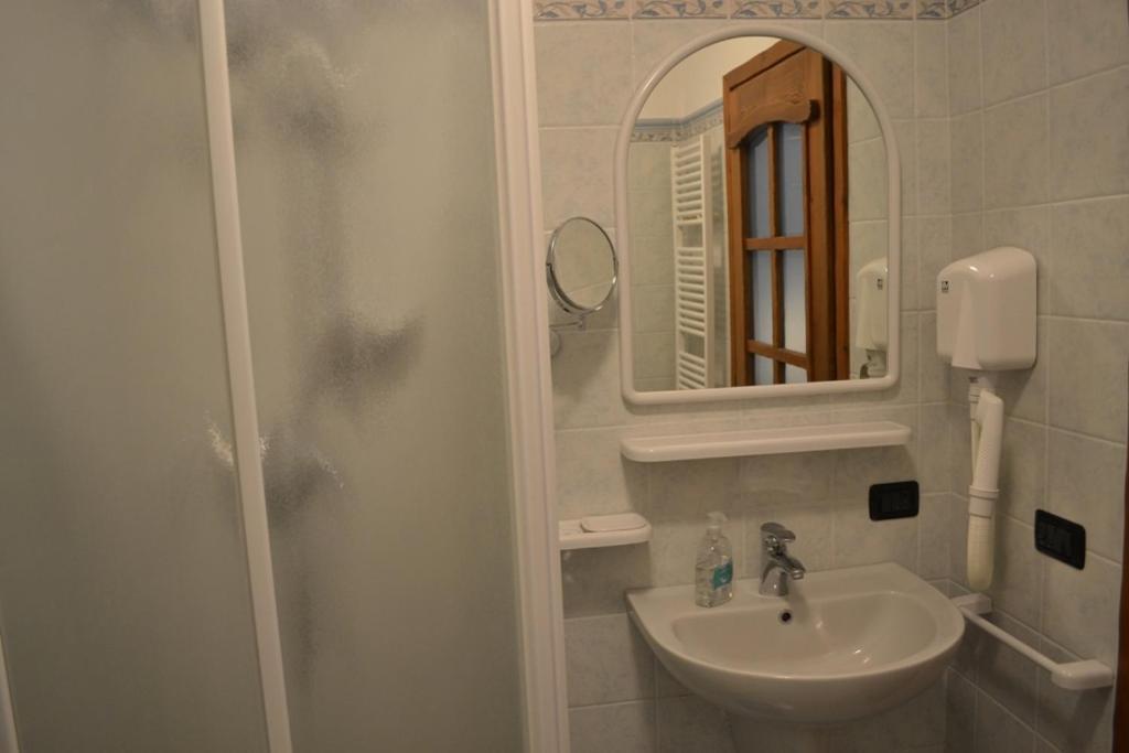 Maison Sam' Suffy Challand Saint Victor Camera foto